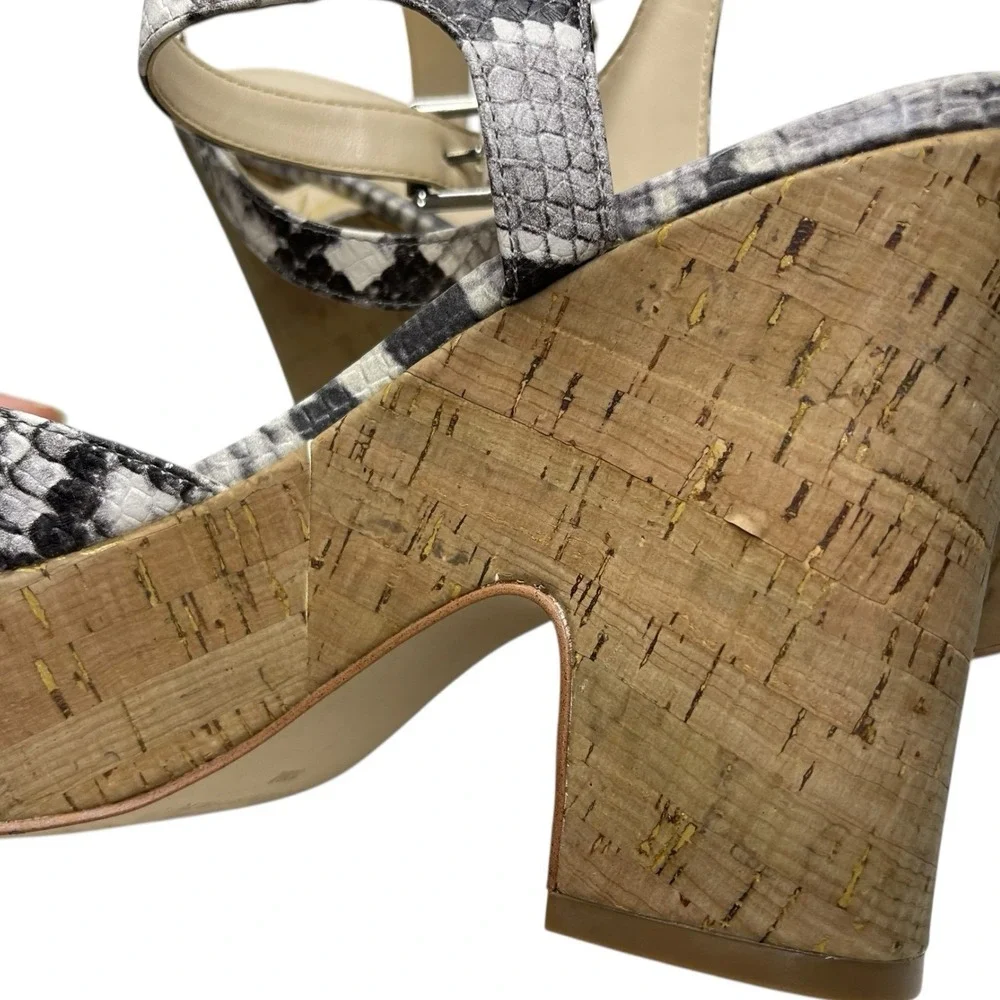 Marc Fisher 10M Grey Snakeskin Platform Sandals Cork Block Heel Boho Summer